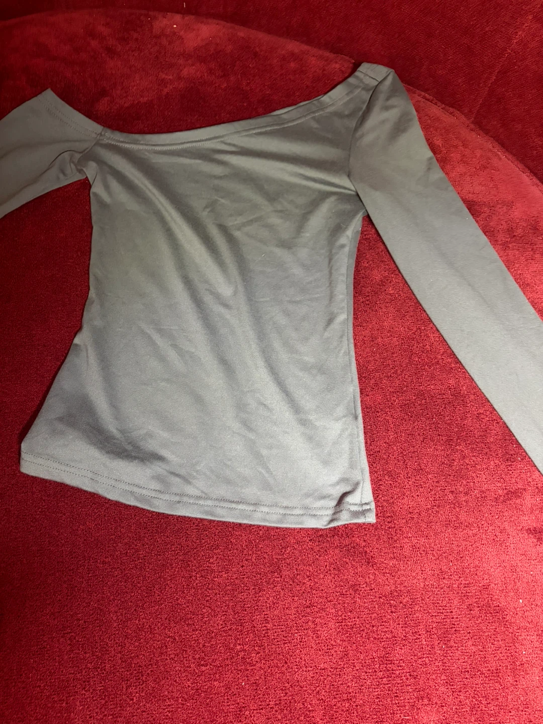 Two off-the-shoulder long sleeve tops - photo 4