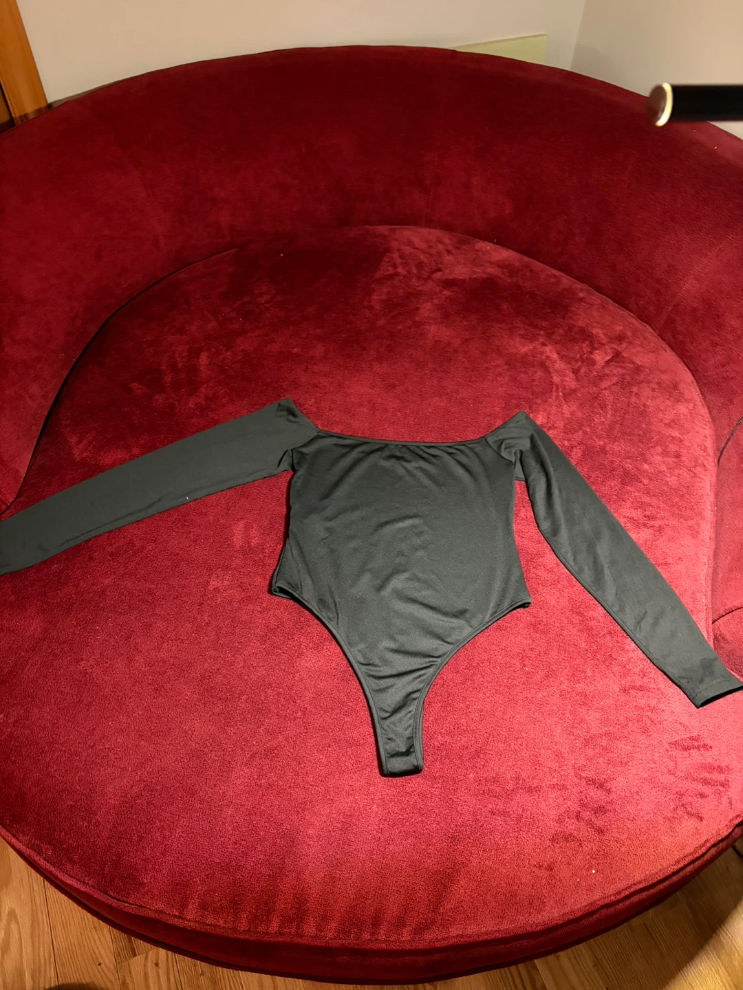 Black off-the-shoulder long sleeve bodysuit - photo 2