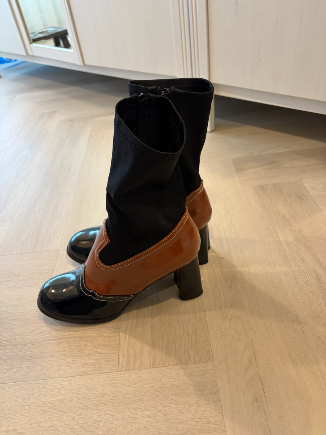 Two-Tone Patent vegan leather  Heeled Ankle Boots - photo 2