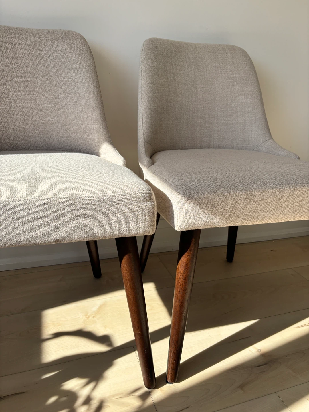 Set of Two Mid-Century Modern Dining Chairs - photo 3