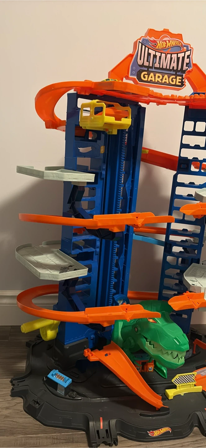 Hot Wheels Ultimate Garage T-Rex Playset - photo 3