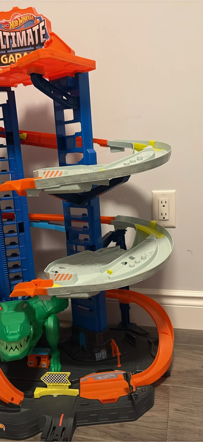 Hot Wheels Ultimate Garage T-Rex Playset - photo 4