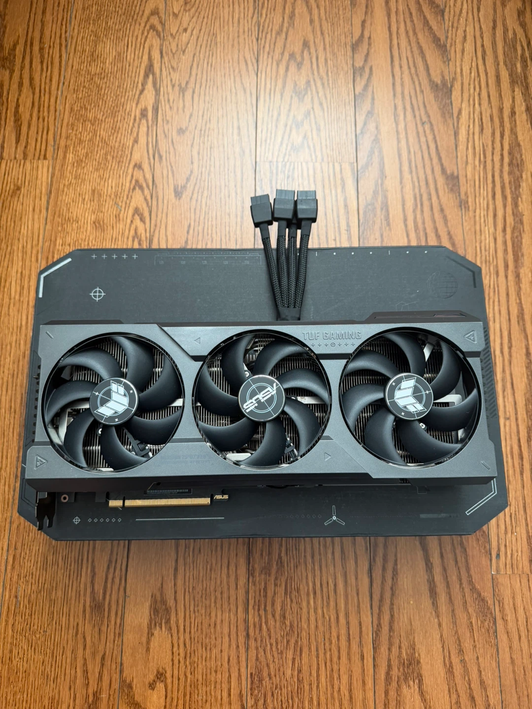 Asus Nvidia RTX 4090 24GB VRAM Pulled out from PC - photo 4