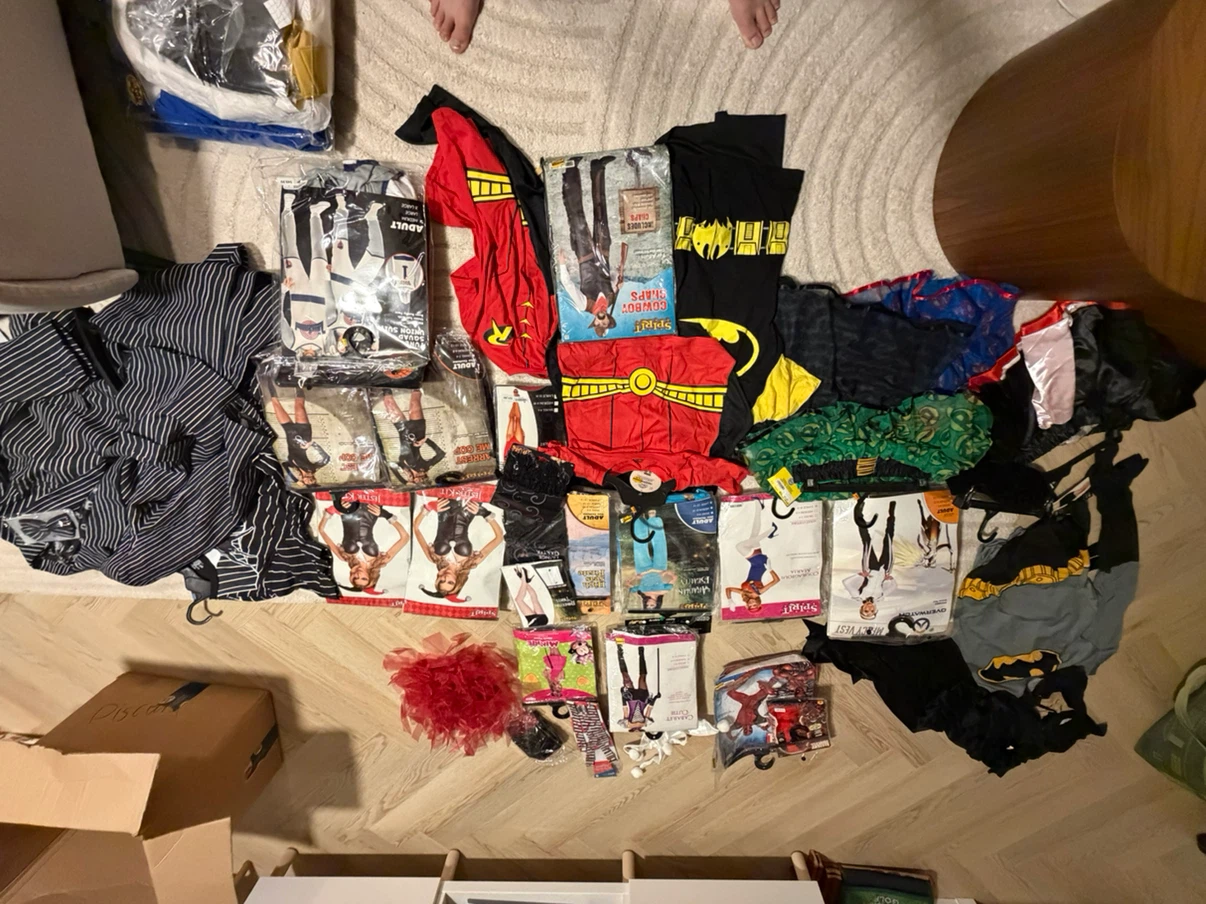 Assorted Halloween Costumes - photo 2