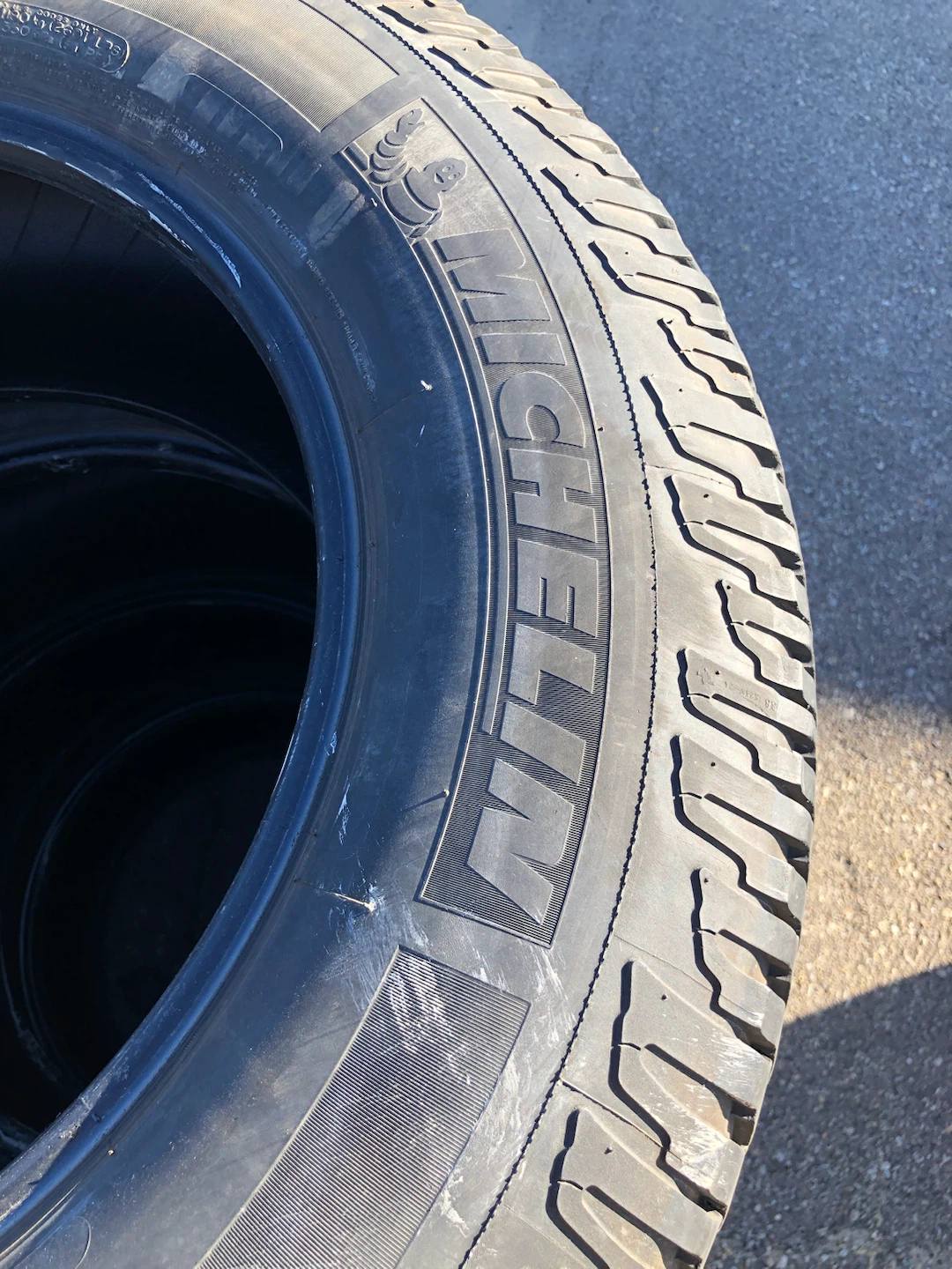 275/65R18 Michelin LTX A/T2 Tires - photo 4
