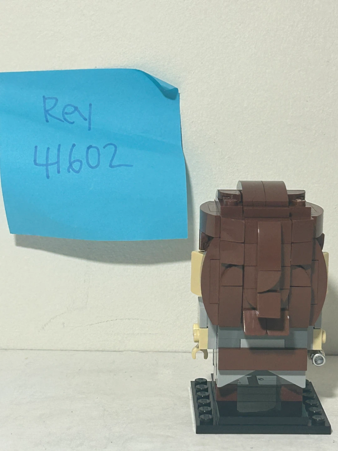 LEGO BrickHeadz Star Wars Rey 41602 - photo 3
