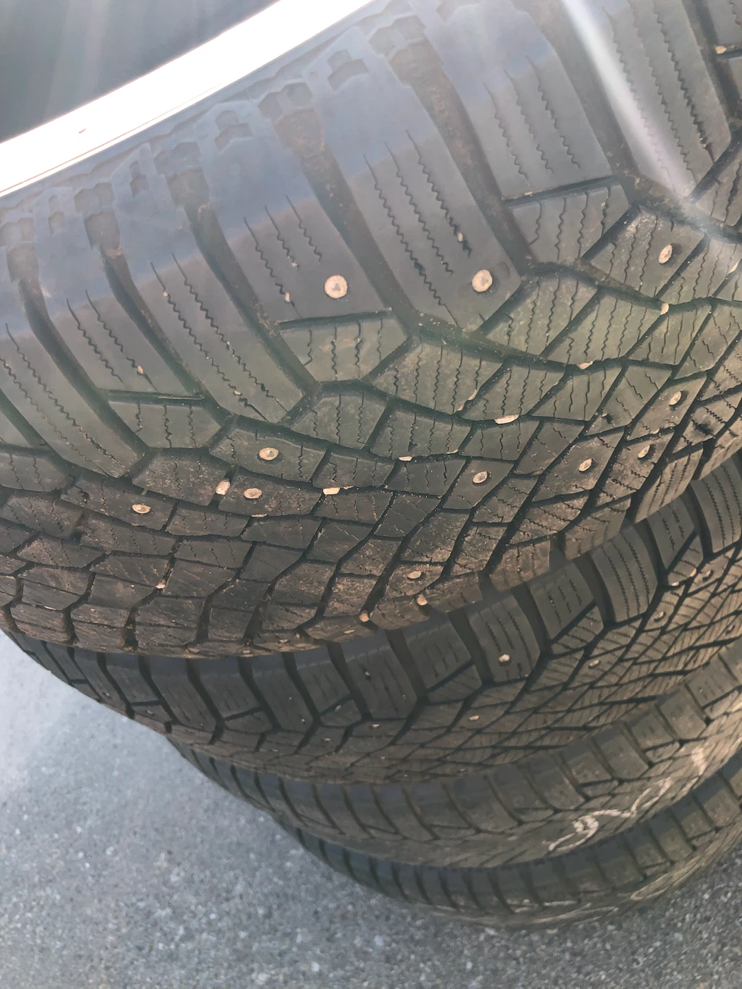 275/65R18 Continental IceContact XTRMStudded Tires - photo 5