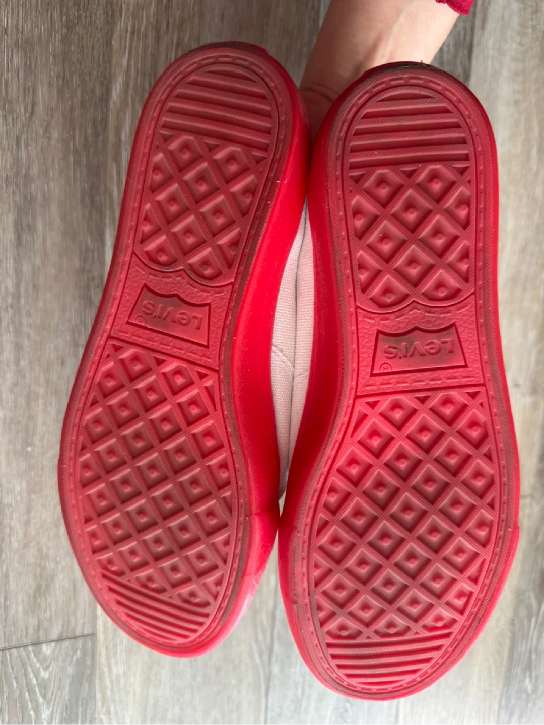 Levi's Maui Canvas Sneakers White pink Size 6 US - photo 4