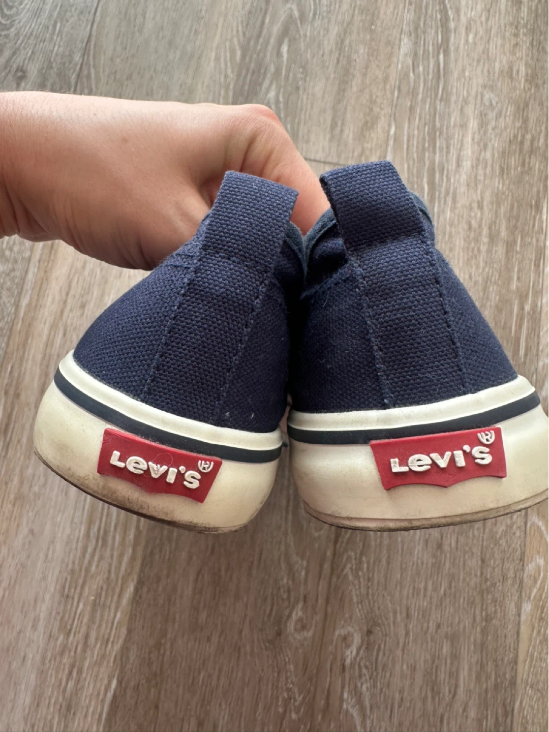 Levi's Navy Canvas Sneakers US 6.5-7 - photo 3