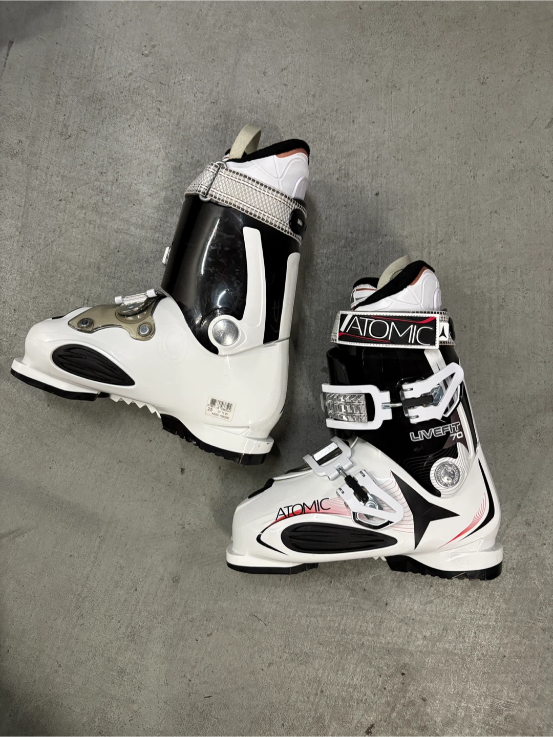 Size 25 Atomic Live Fit Ski Boots LARGE CALF - photo 3