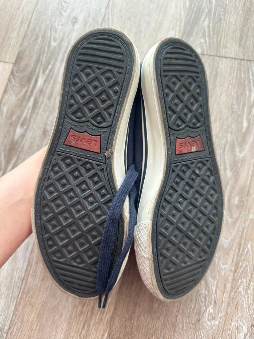 Levi's Navy Canvas Sneakers US 6.5-7 - photo 4