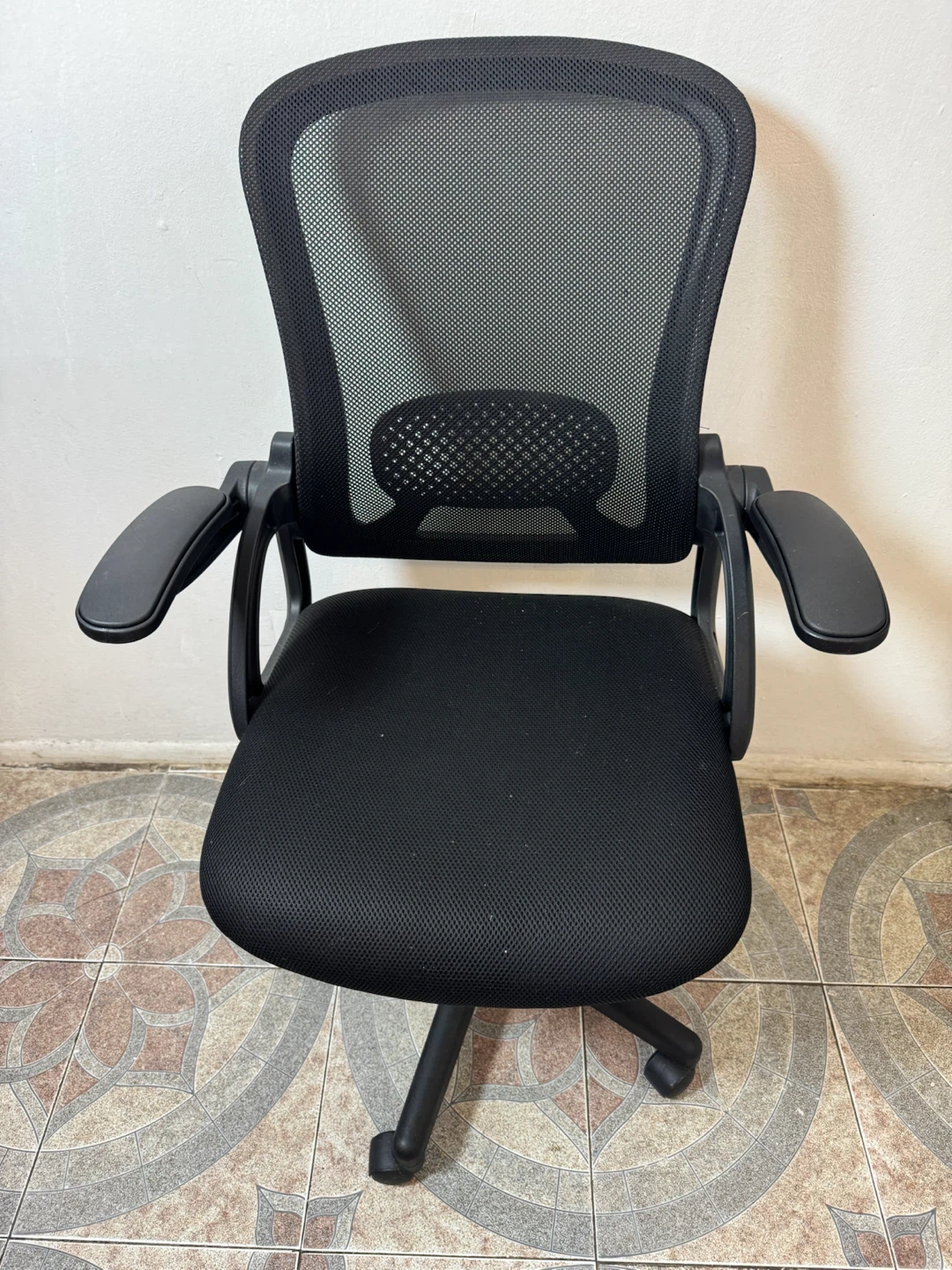 Black Mesh Office Chair - photo 4