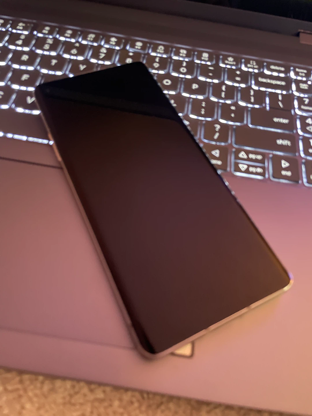 Mint OnePlus 8 5G 128GB/8GB CARRIER UNLOCKED