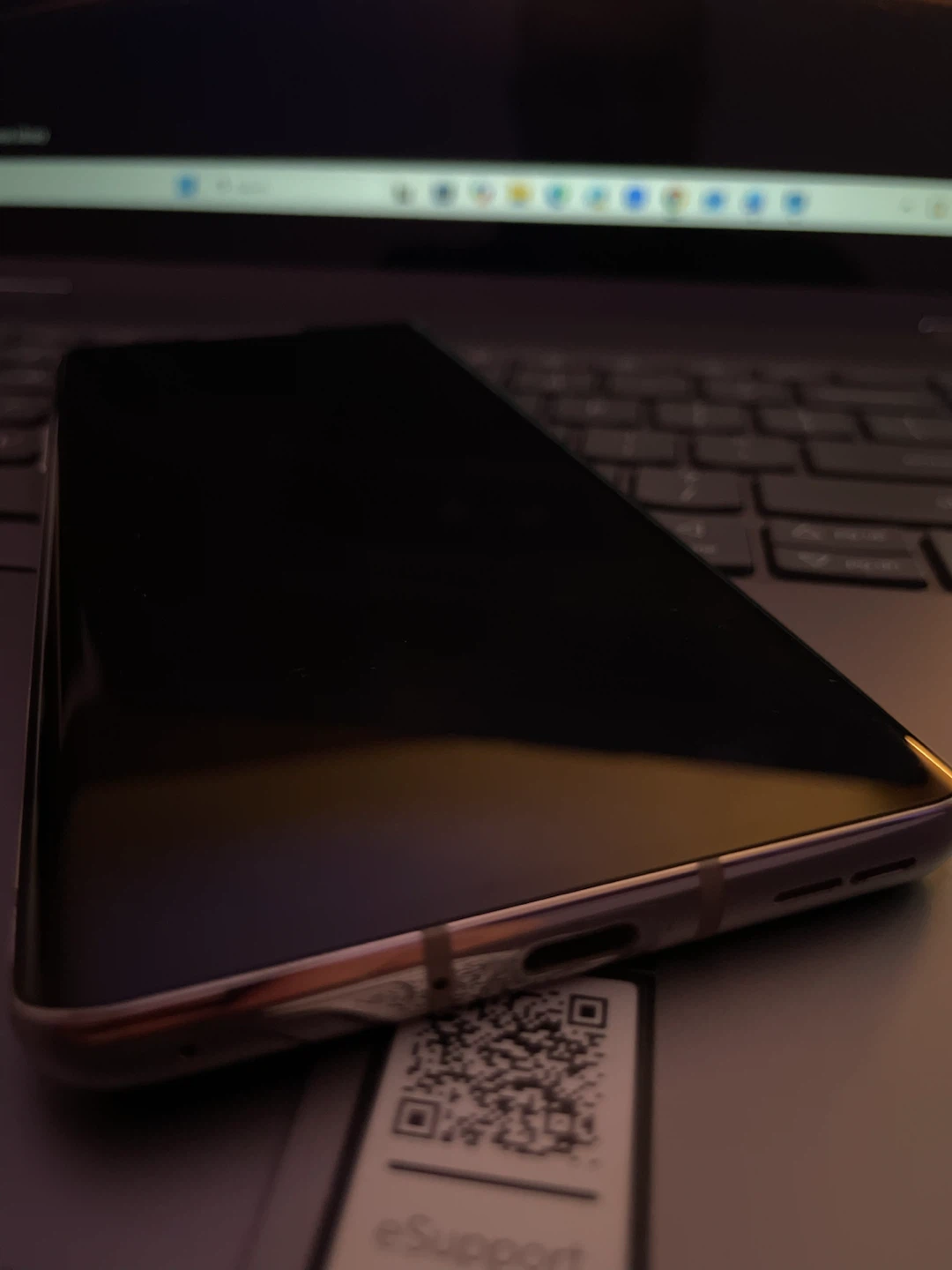 Mint OnePlus 8 5G 128GB/8GB CARRIER UNLOCKED - photo 3