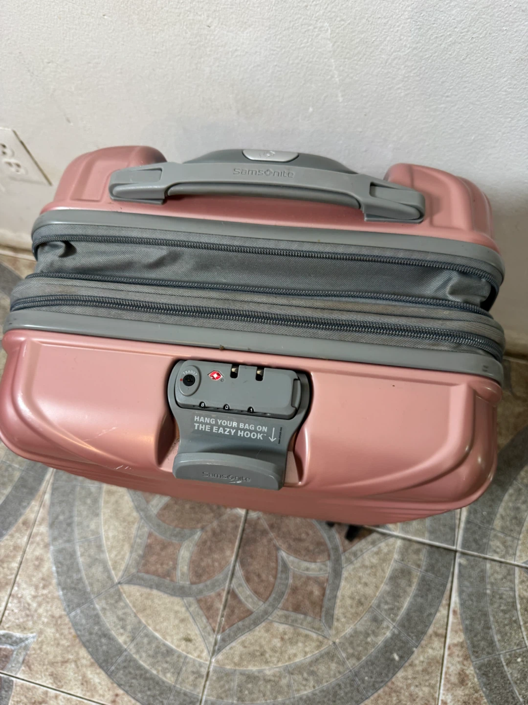 Samsonite Pink Hardside Luggage - photo 5
