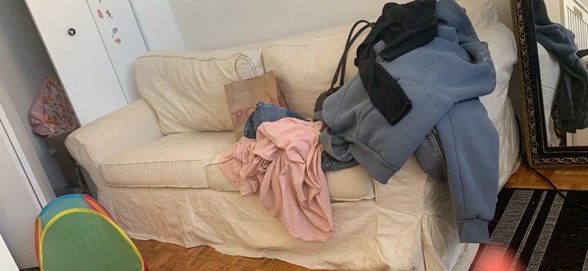 MOVING SALE :3 - couch for sale - photo 2