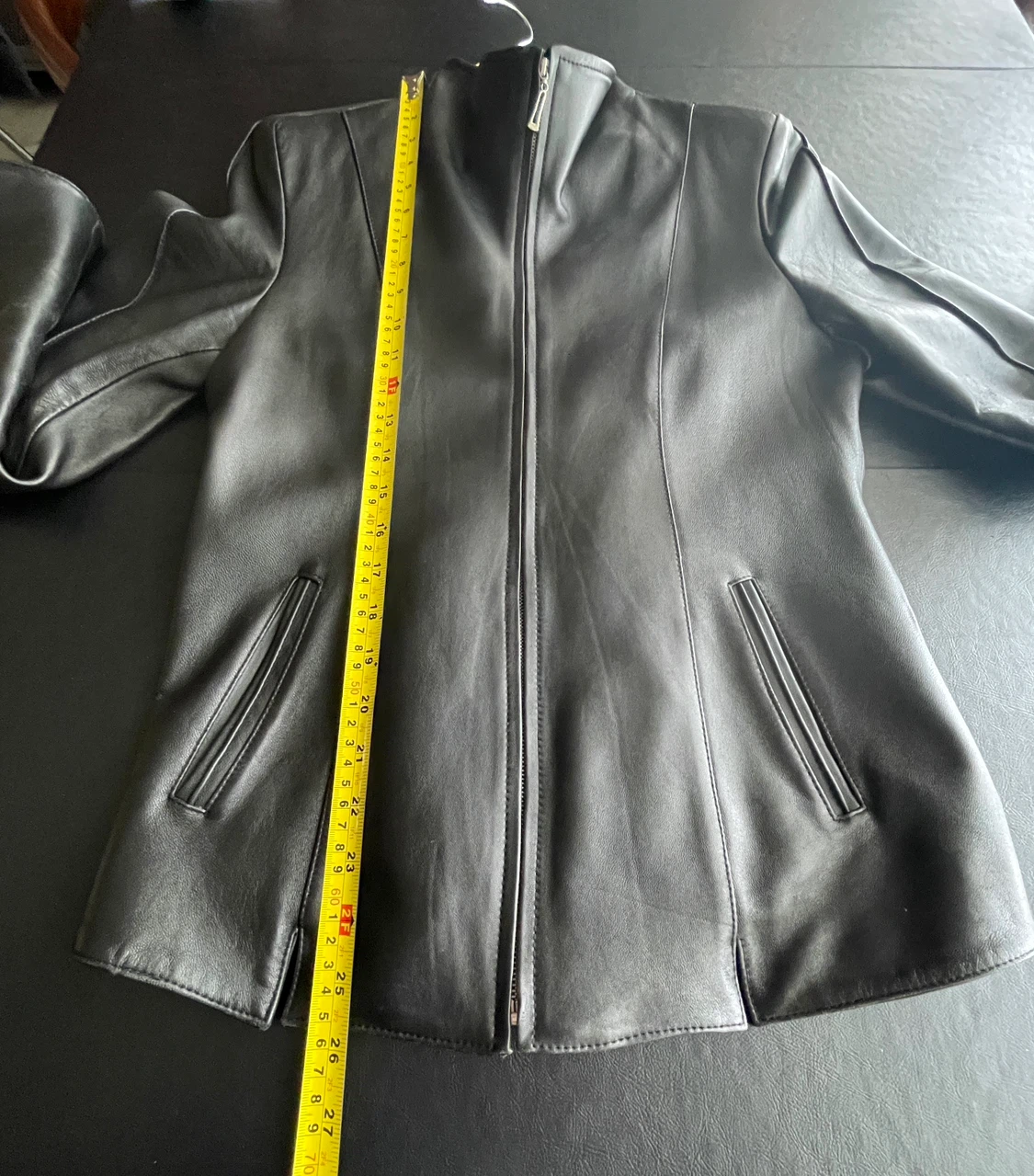 Women Black Leather Jacket - photo 5