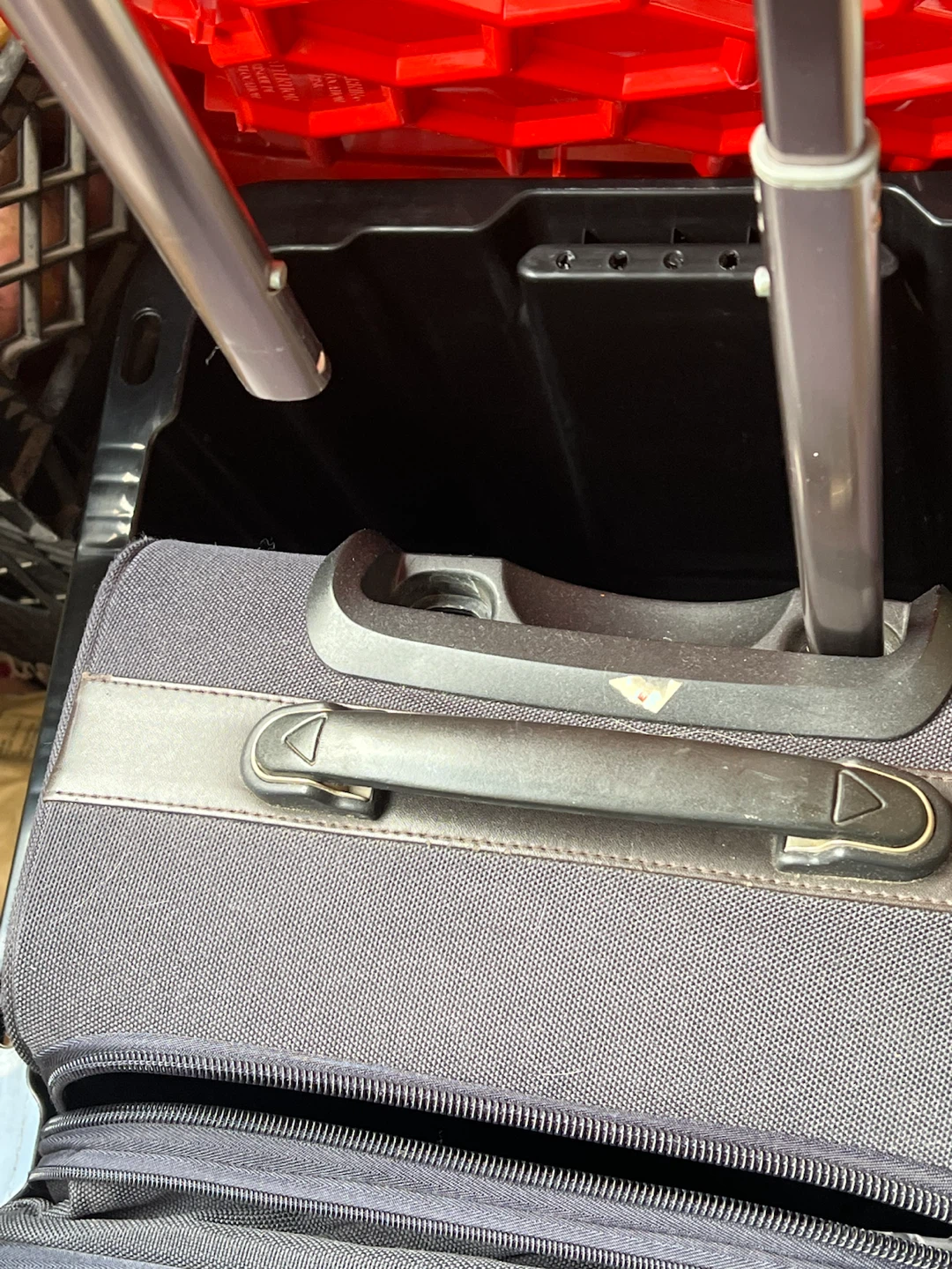 Sonada Black Rolling Suitcase - photo 4