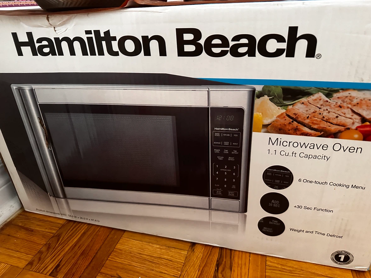 Hamilton Beach 1.1 Cu. Ft. Microwave Oven