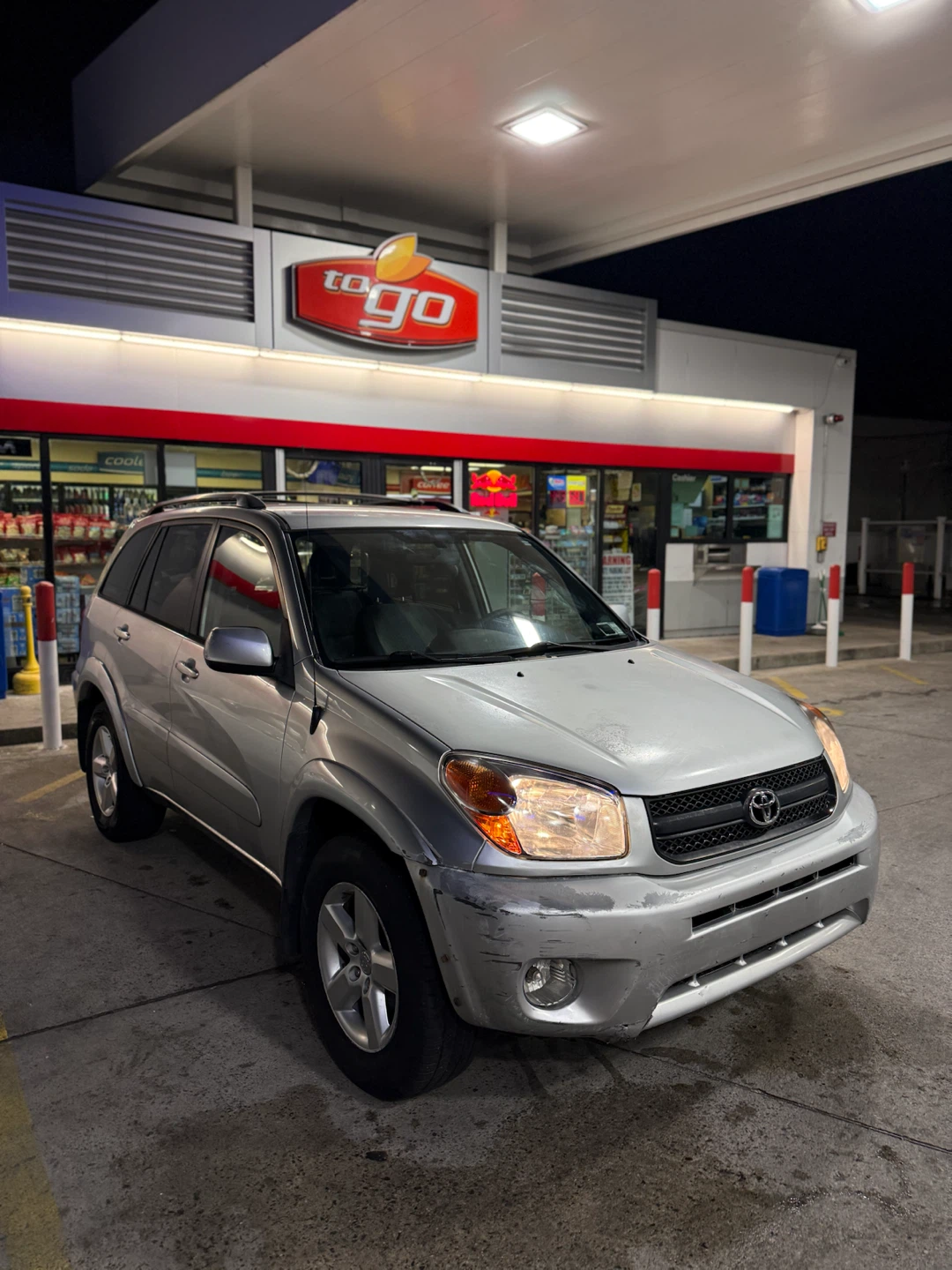 2005 TOYOTA RAV4 L AWD 4X4  80k miles  ONE OWNER