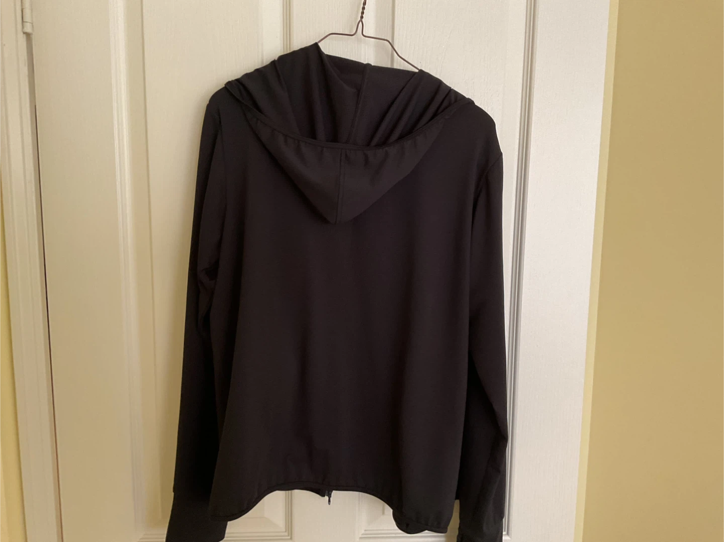 Uniqlo AIRism UV full zip Hoodie - photo 3