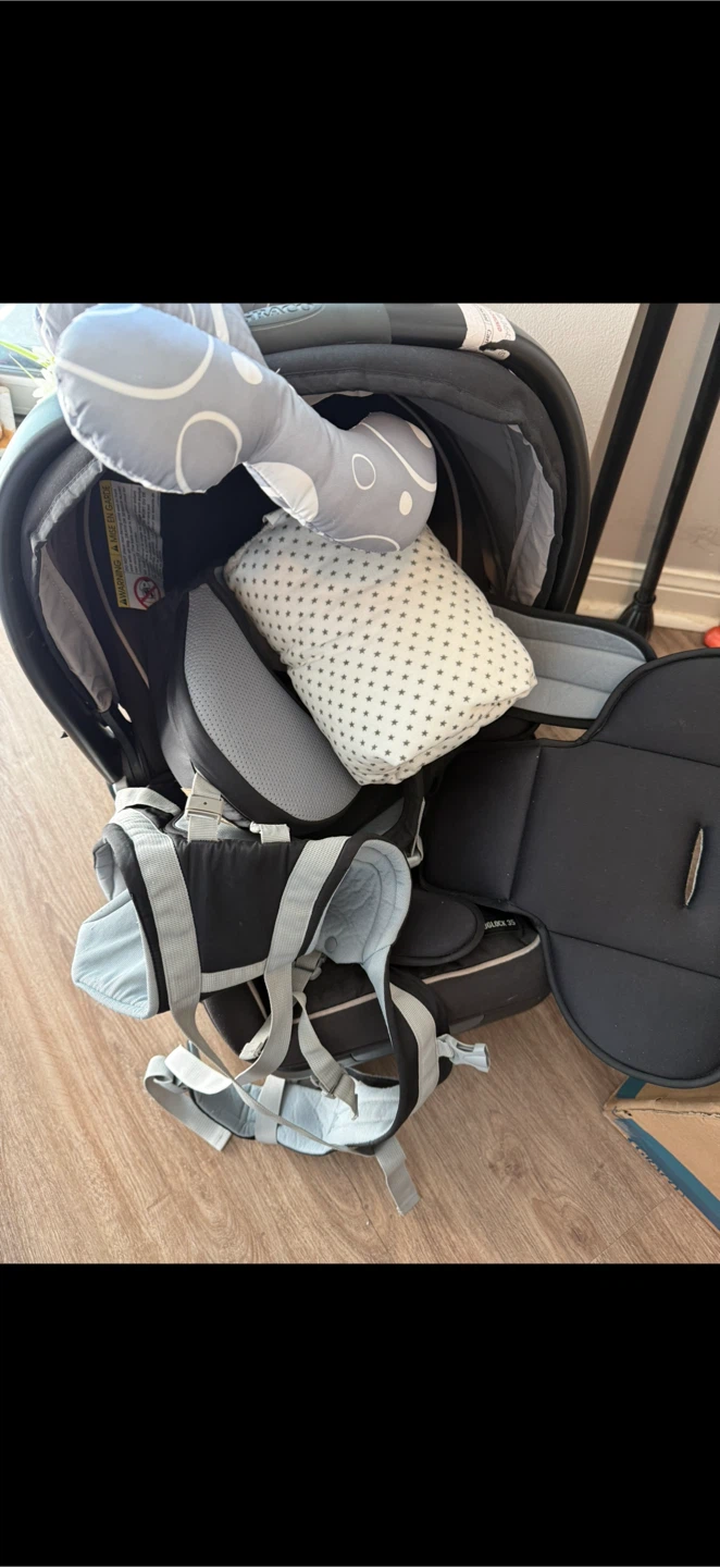 ‼️only for today- Graco SnugLock 35 Infant Car Seat