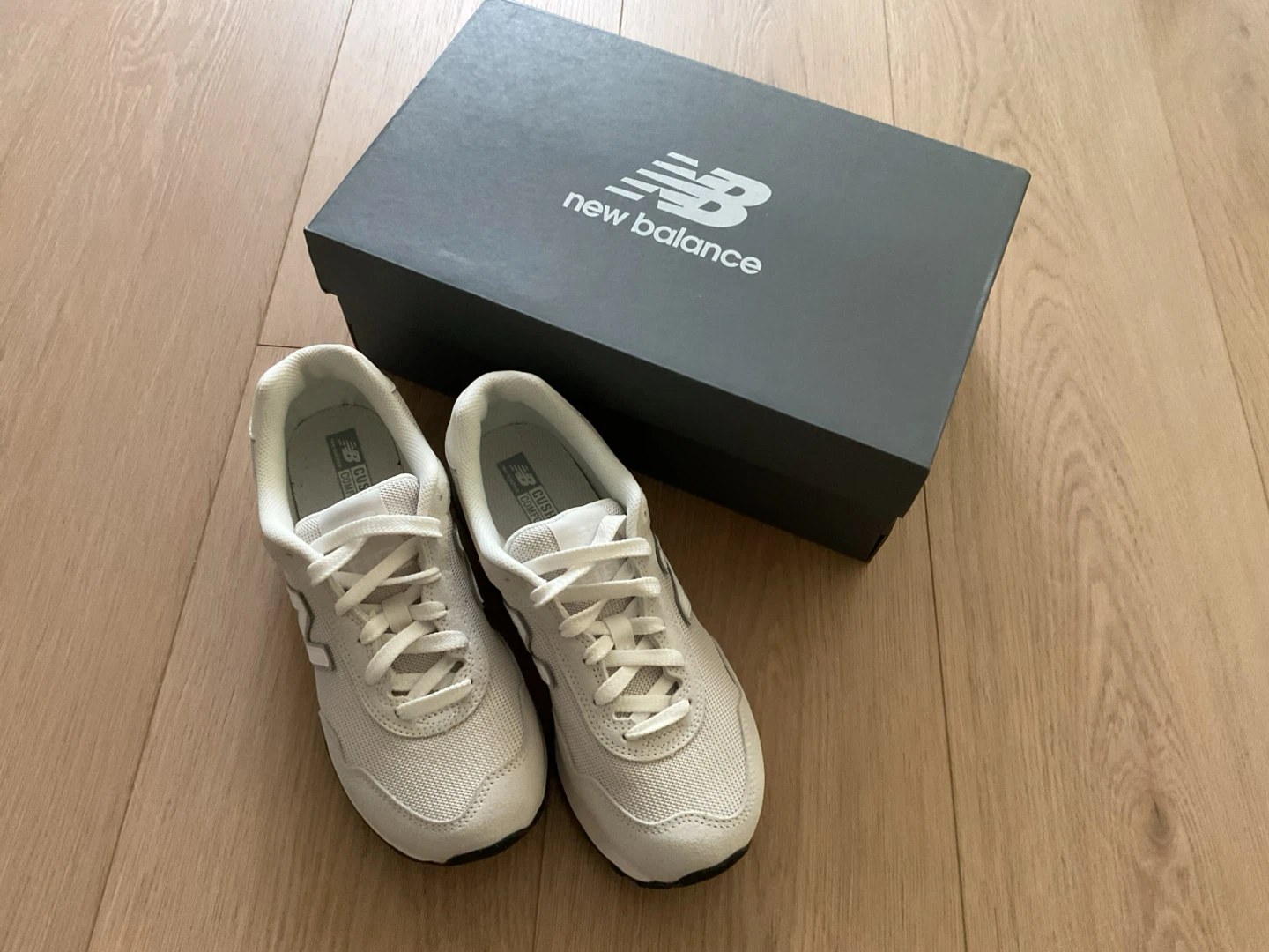 Brand New - New Balance 515 Sneakers