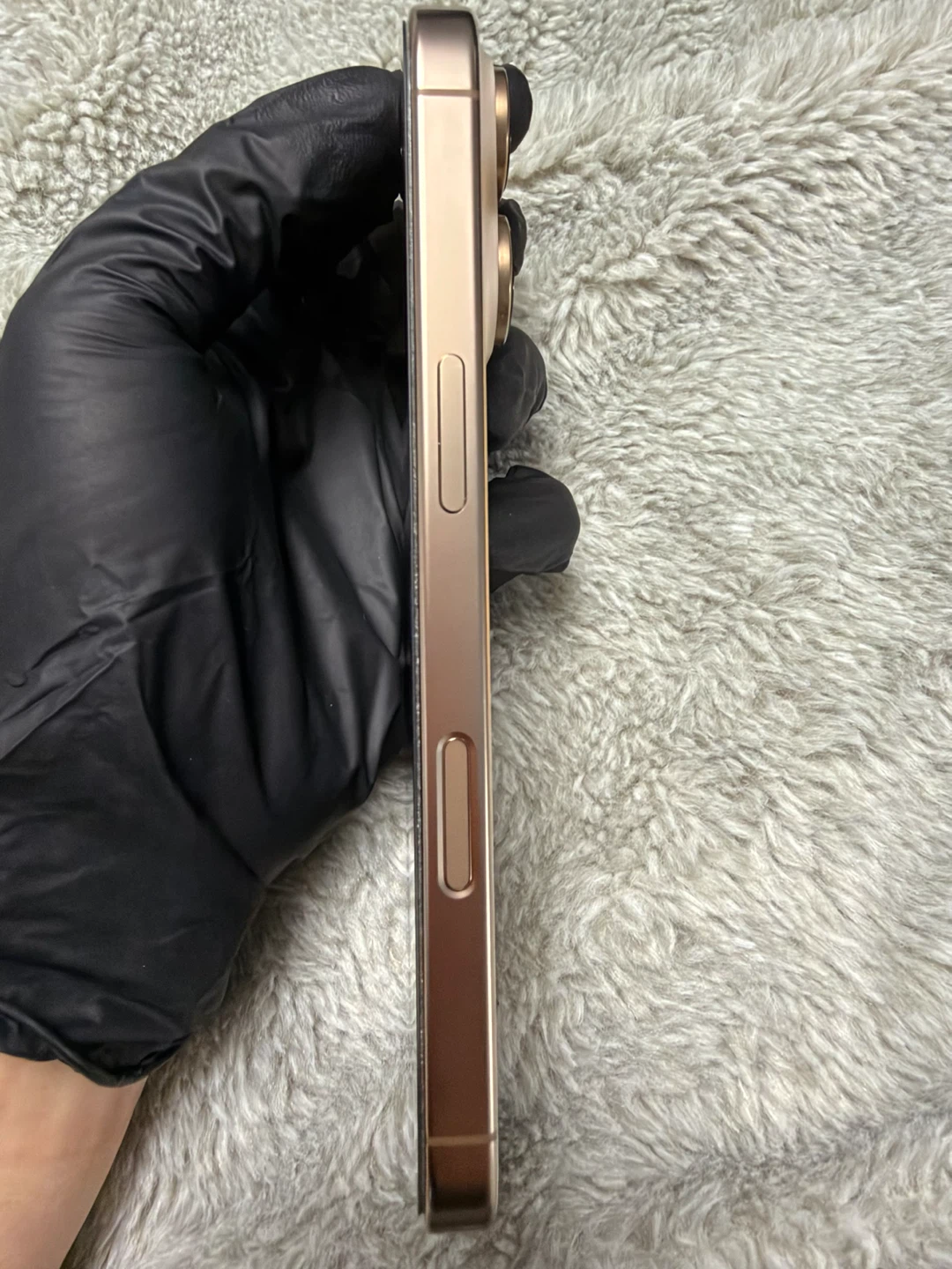 iPhone 16 Pro 256GB – Desert Titanium - photo 5
