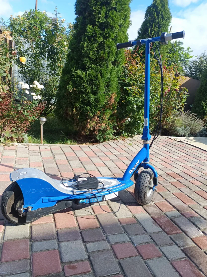 Upgraded Razor E100 Scooter - New Lithium Battery & Faster!