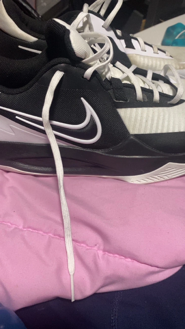 Nike Basketball Shoes - photo 4