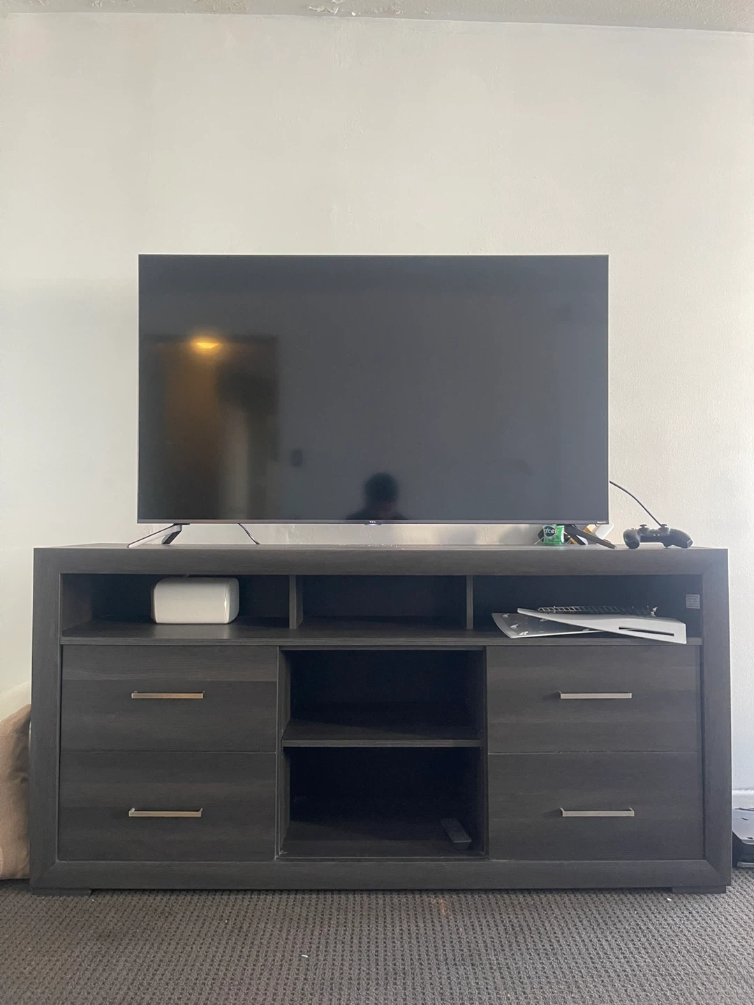 Great Condition TV Stand