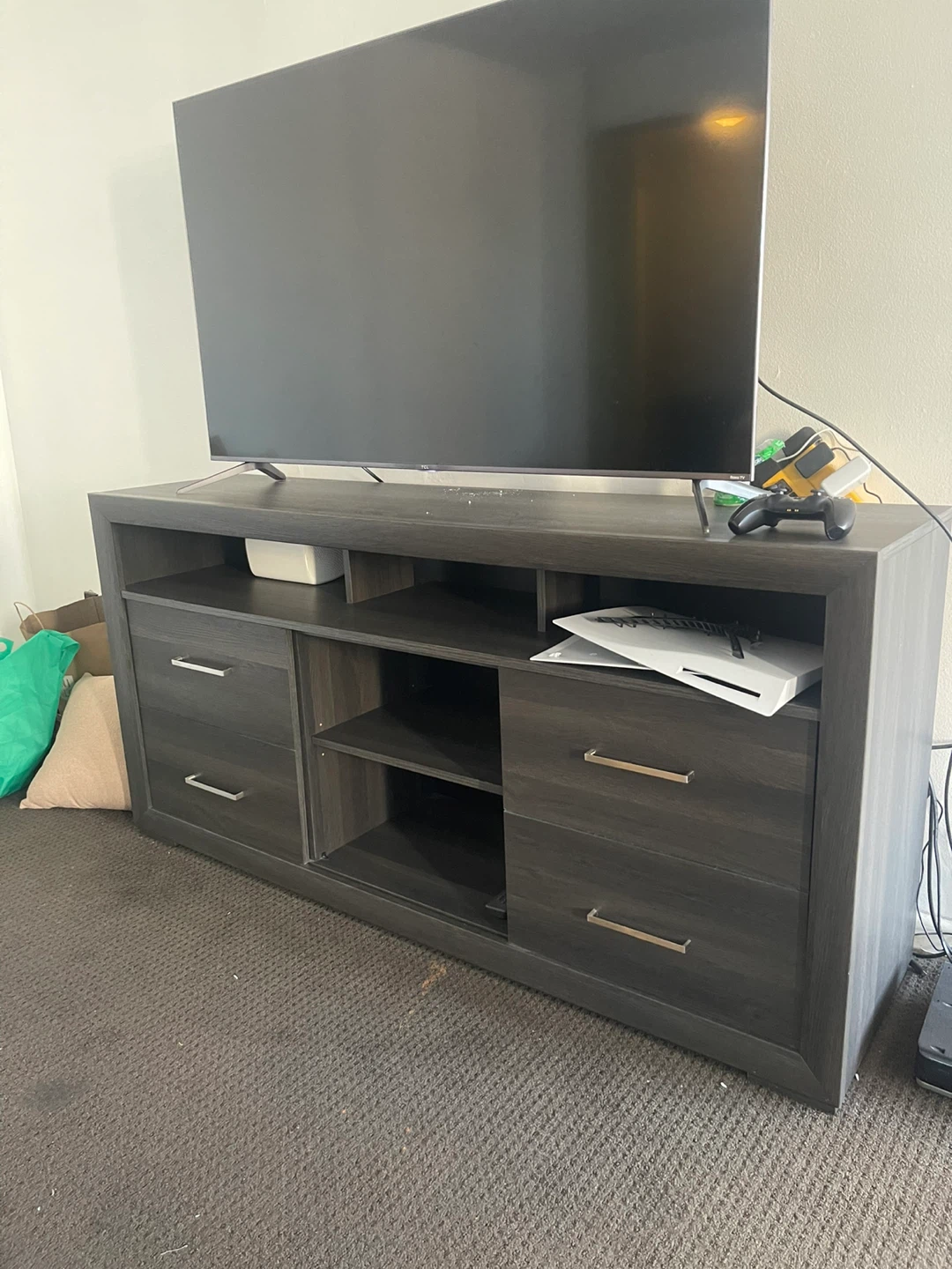 Great Condition TV Stand - photo 2