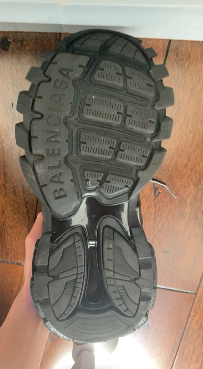 Balenciaga Track’s LED - photo 4