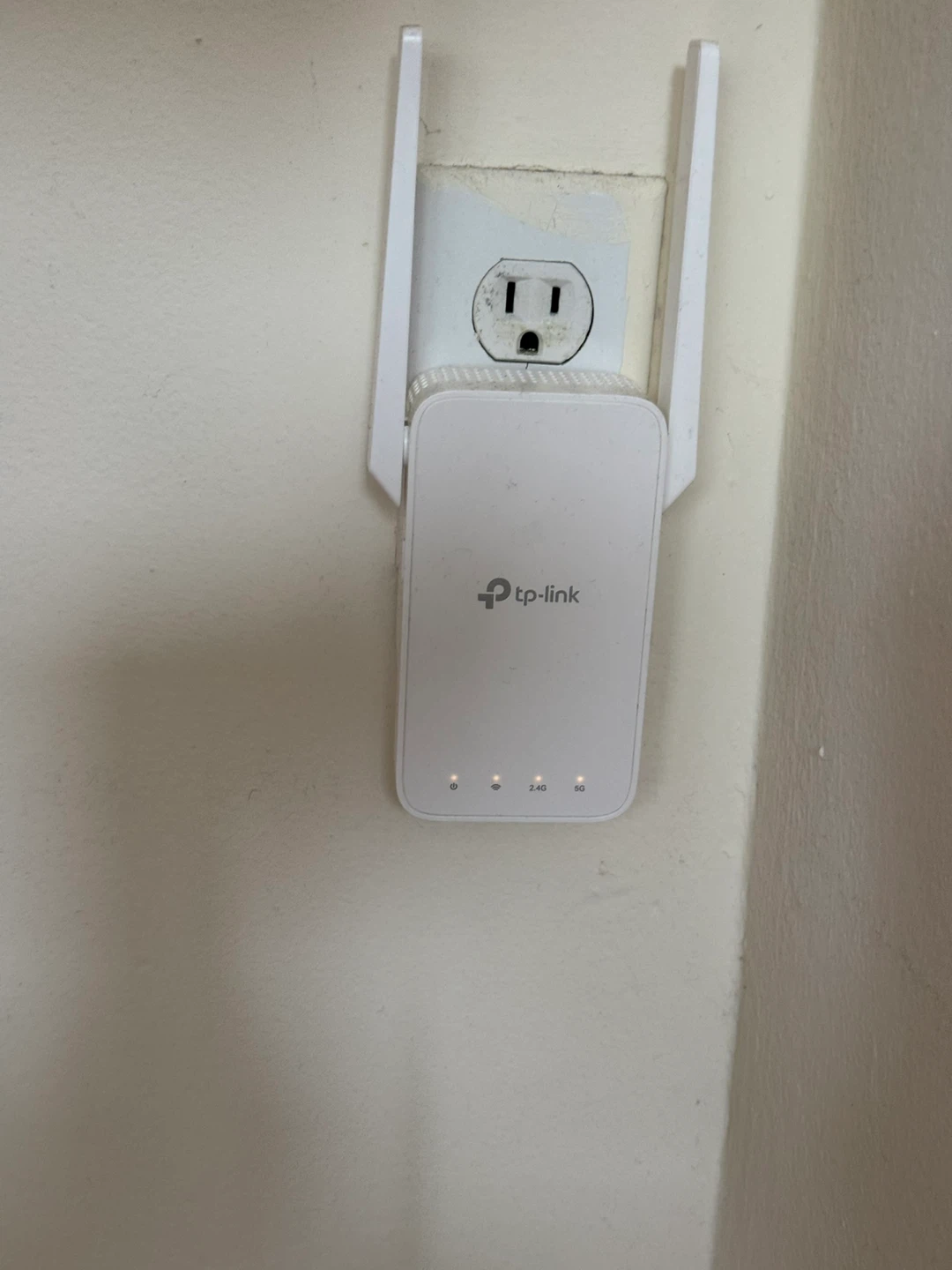 TP-Link Wi-Fi Range Extender