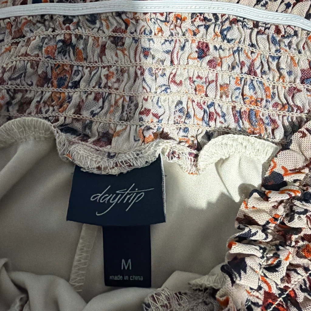 Daytrip floral off-shoulder blouse - photo 3