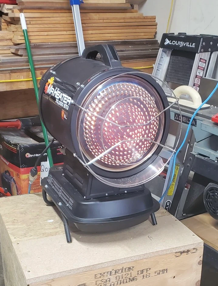 Mr. Heater 70,000 BTU Radiant Heater - photo 3