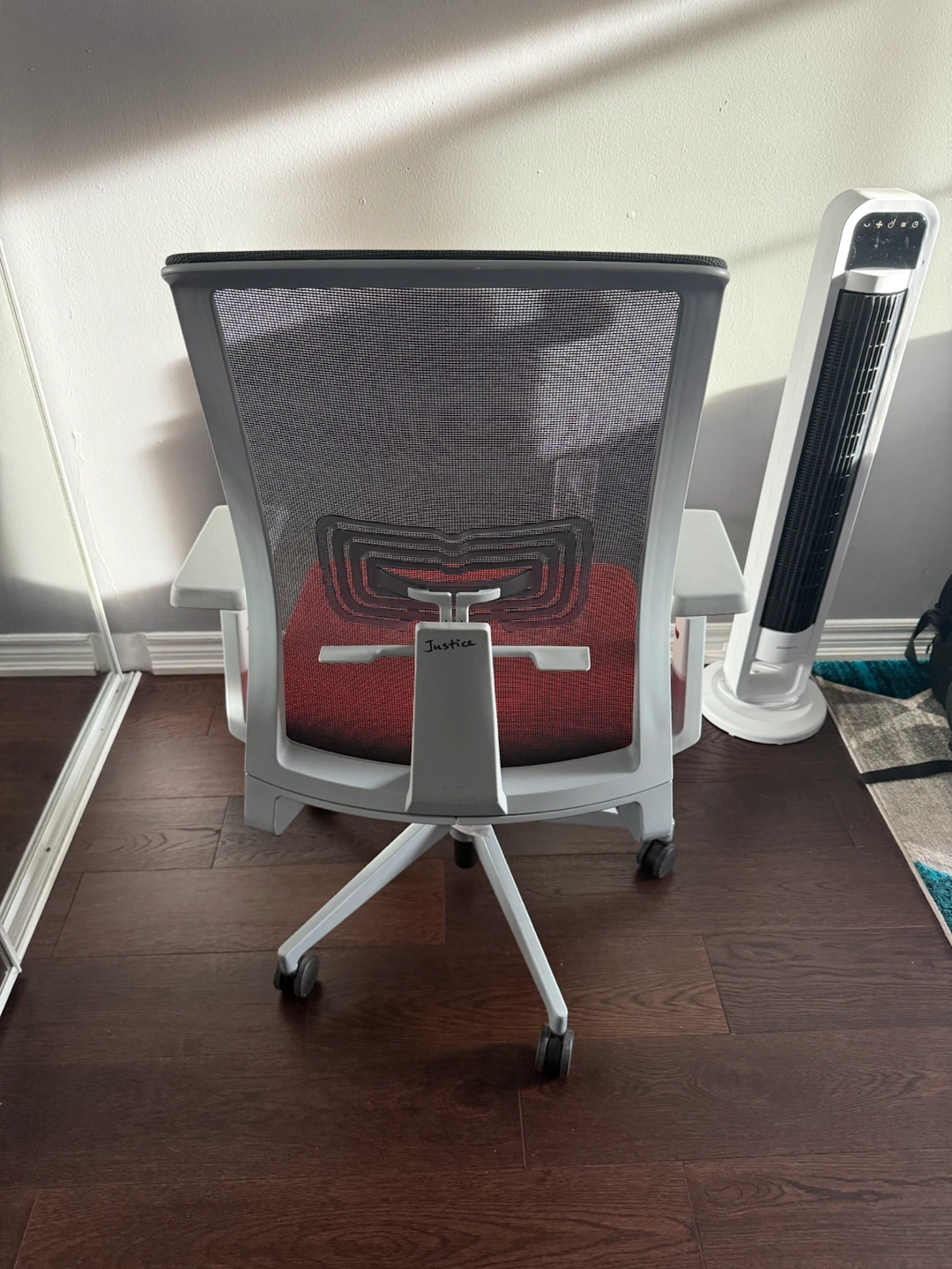 Justice Ergonomic Office Chair - photo 3