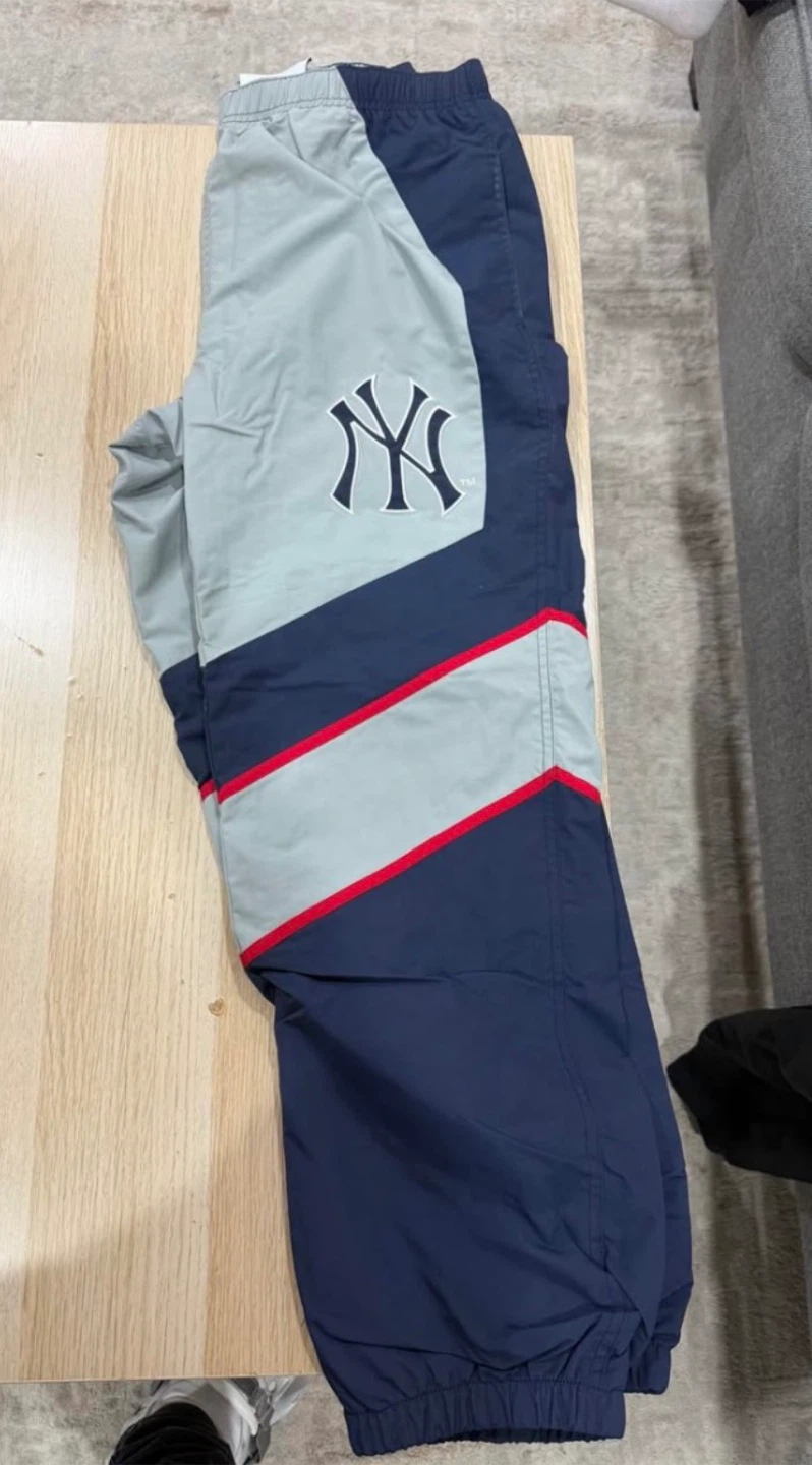 Supreme X NY Yankees Track Pants - photo 4