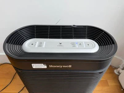 Honeywell Air Purifier - photo 2