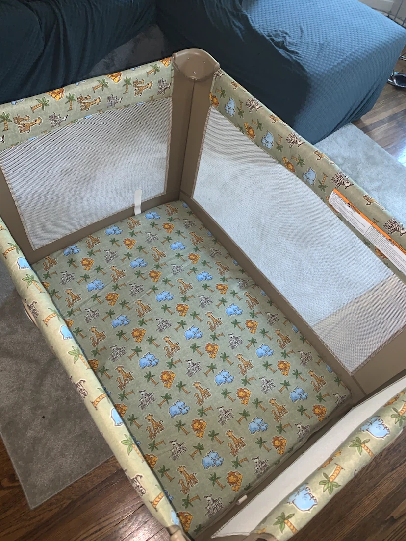 Graco pack n play - photo 2