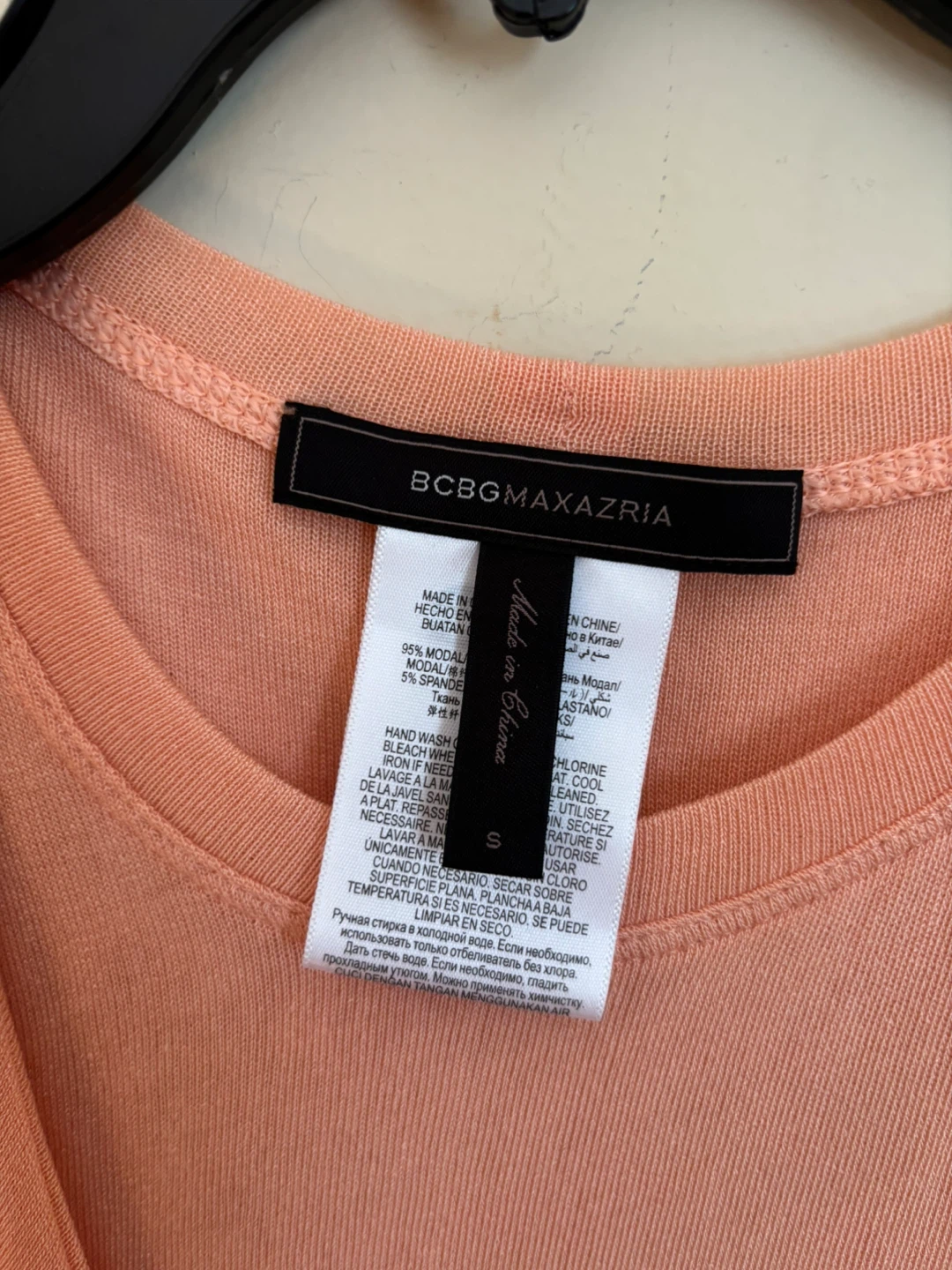 BCBGMAXAZRIA Peach Sleeveless Drape Top - photo 3