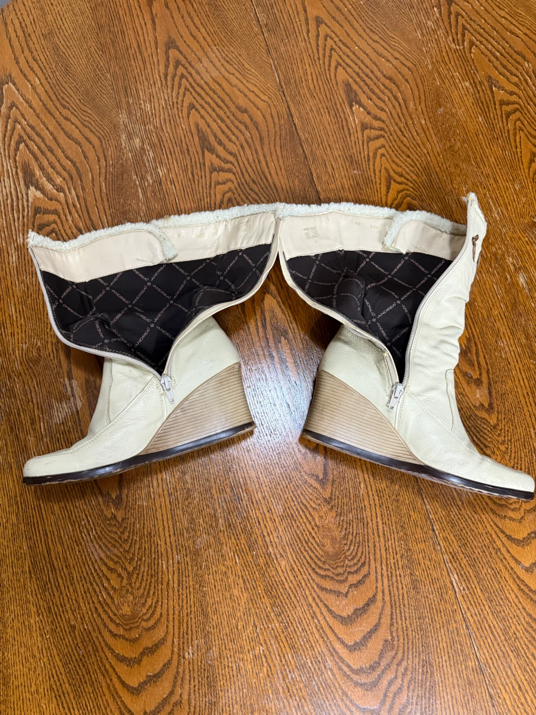 Andrea White Wedge Boots - photo 4