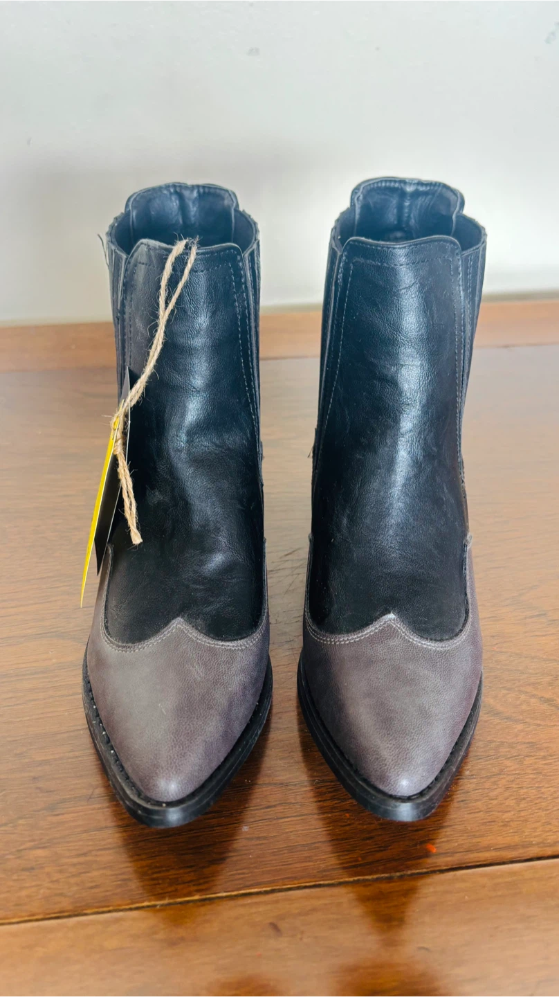Two-Tone Black and Grey Pointed Ankle Boots, Size - 9 - photo 2