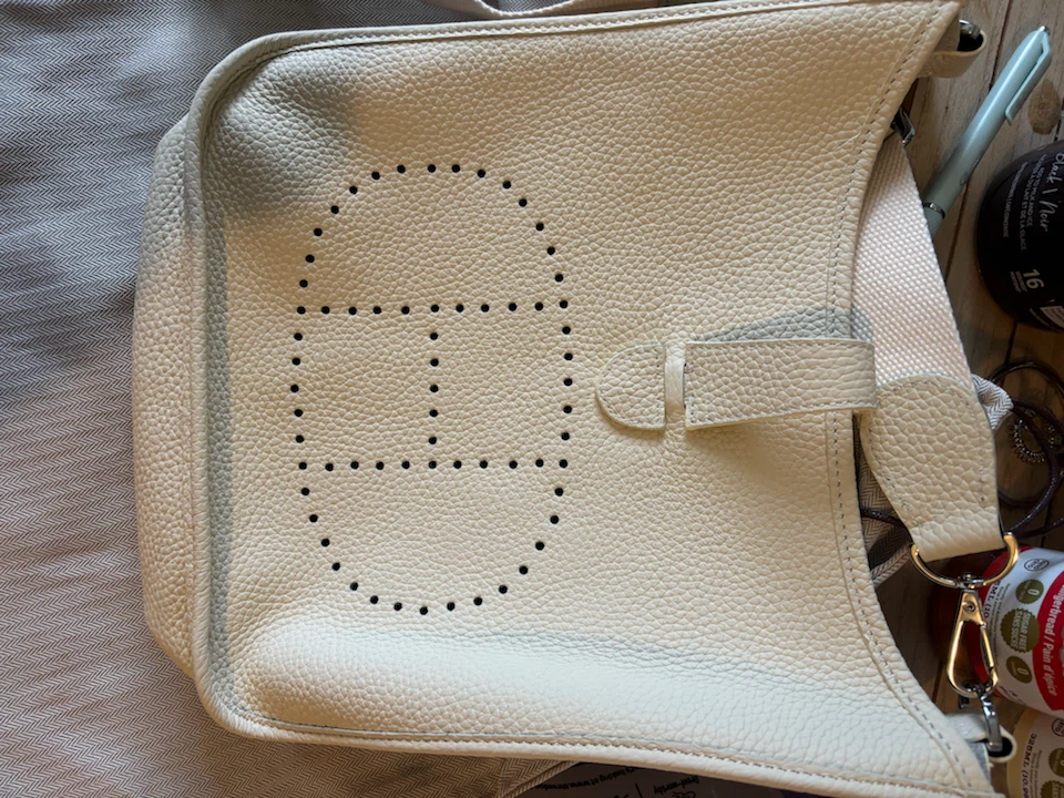 Cute cream crossbody - photo 3