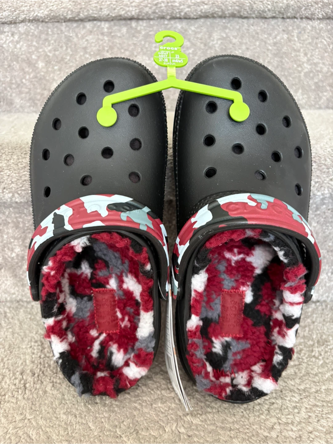 Crocs Classic Lined Camo Clog - Black W7/M5