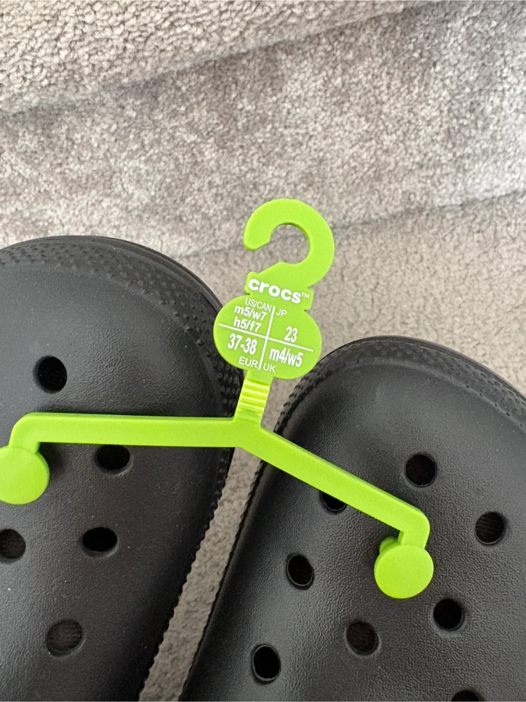 Crocs Classic Lined Camo Clog - Black W7/M5 - photo 4