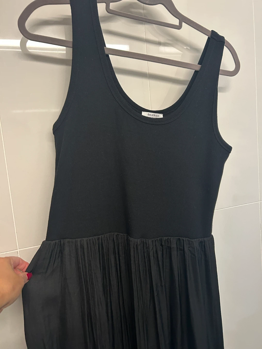 Galeries Lafayette  Paris Black Sleeveless Dress - photo 5
