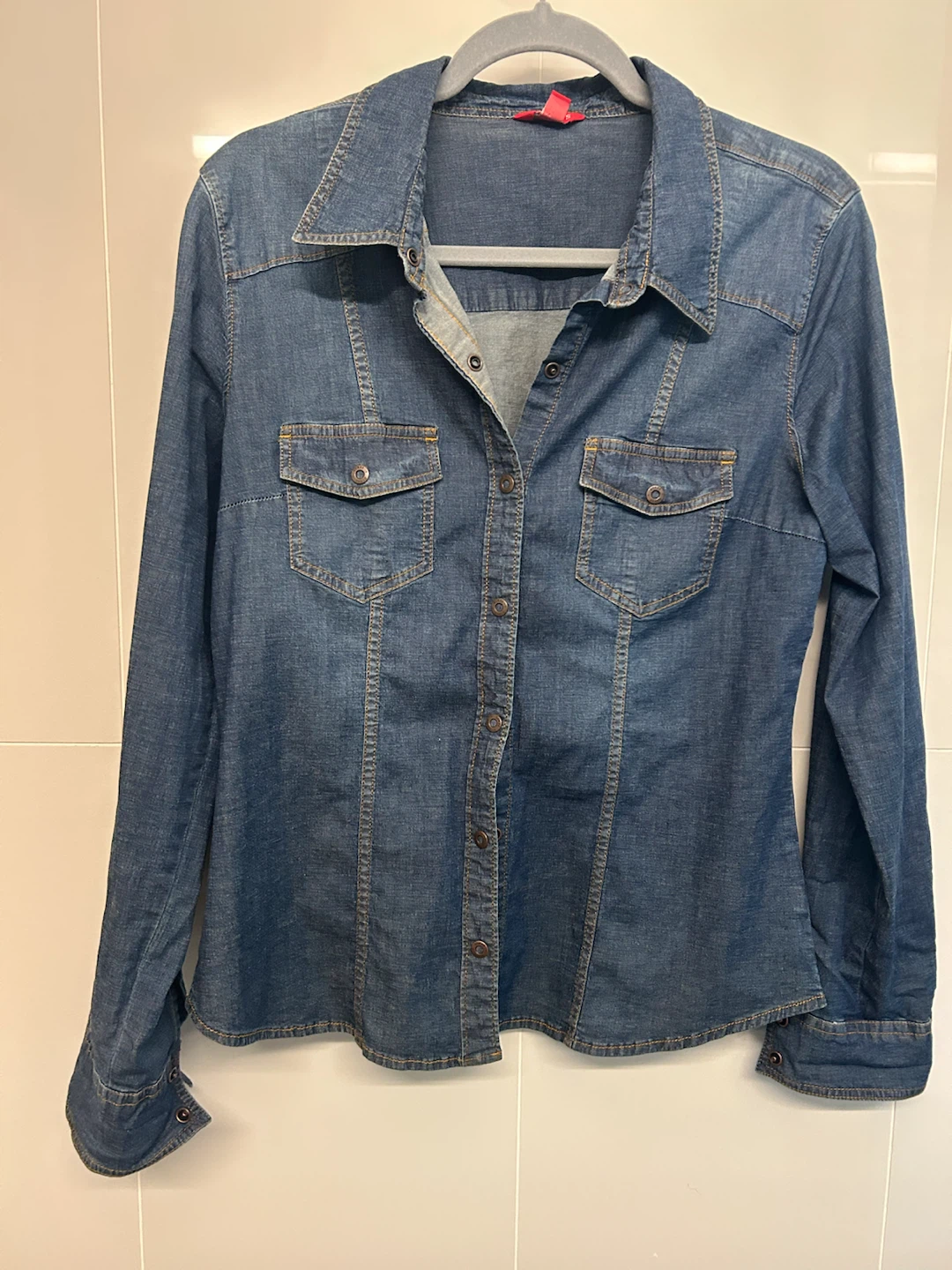 GUESS Denim Button-Down Shirt
