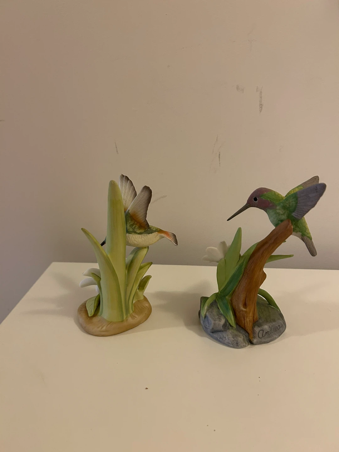 Set of 2 Vintage Hummingbird Figurines - photo 2