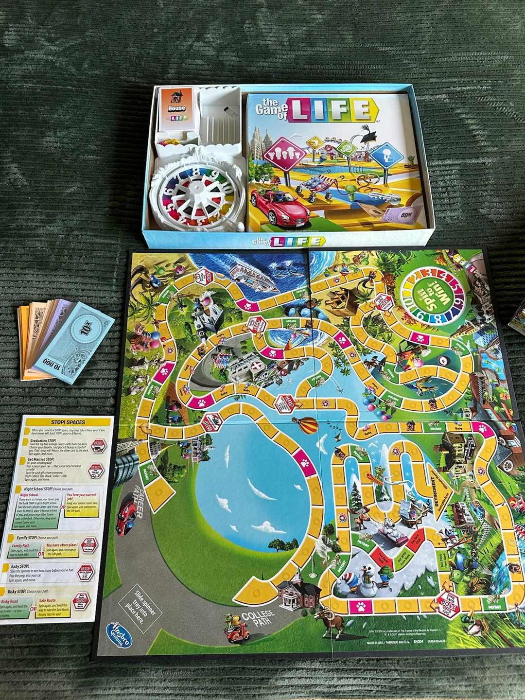 The Game of Life Board Game - photo 2